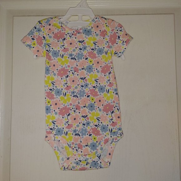 baby clothes - Picture 1 of 1
